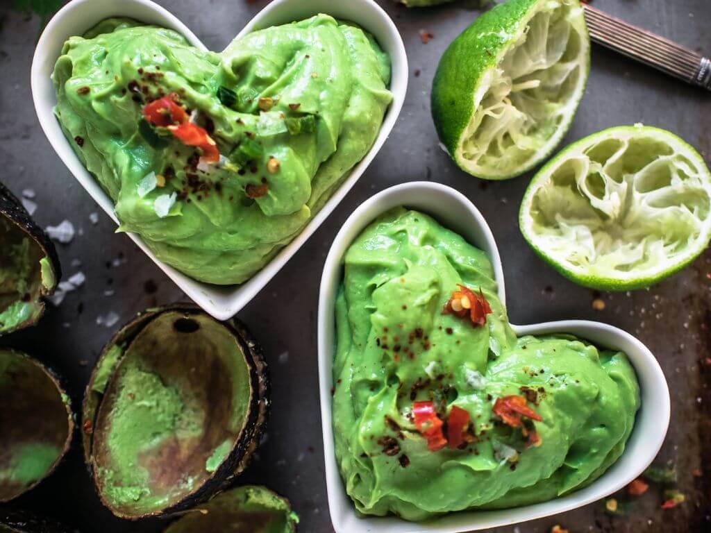 Trempette relevée à l’avocat : un incontournable pour vos apéros ! 🥑