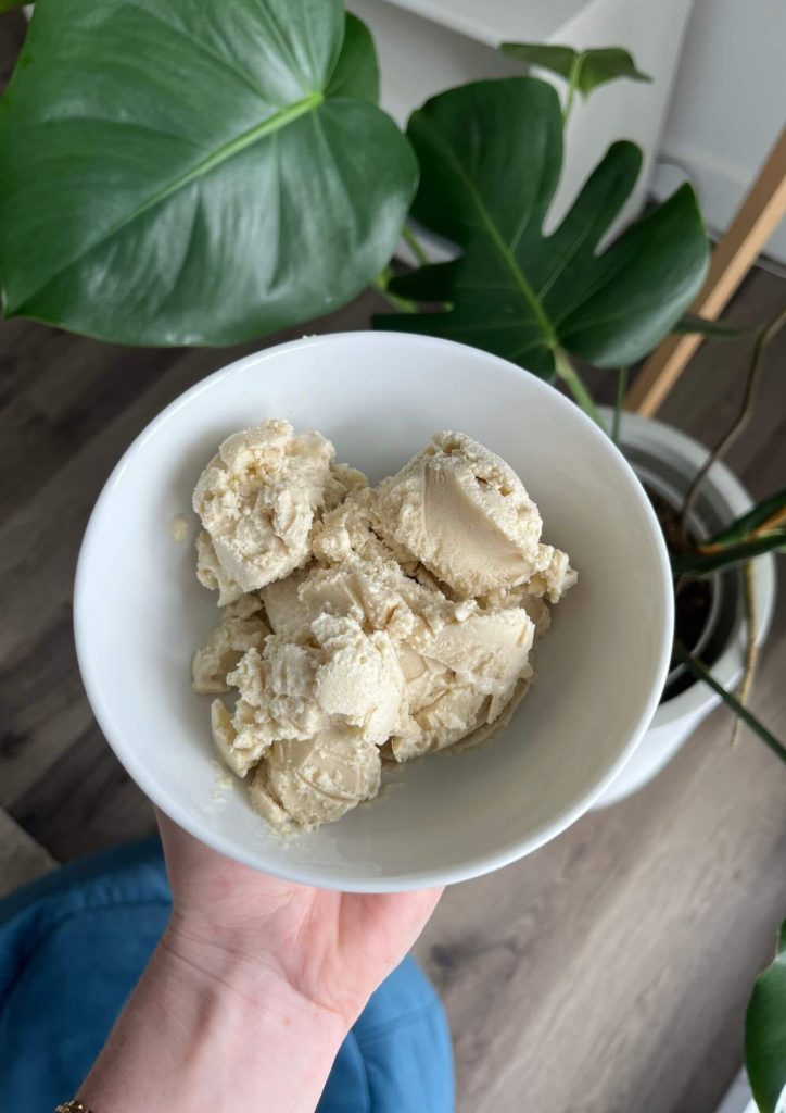 Crème glacée aux noix de cajou et à l’avoine maison