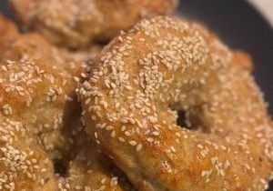 Recette de Bagel maison facile au yogourt grec